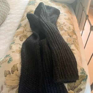 Emerson Fry big scarf